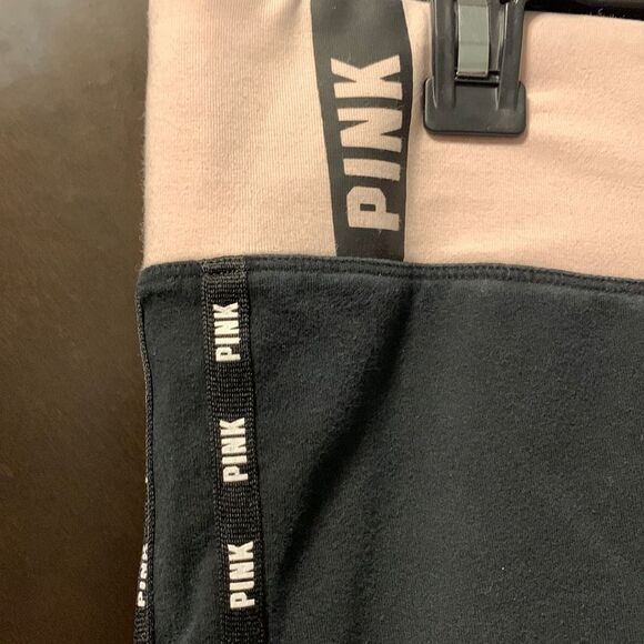 PINK, Victoria’s Secret YOGA, midcalf leggings, size M‎ - Picture 4 of 10